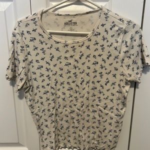 Hollister flor print t-shirt